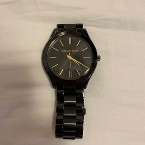 Slim Runway Black Stainless Steel Watch